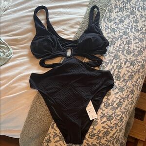 Cupshe Black Textured One Piece Swimsuit